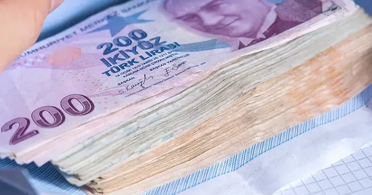 İşte SSK ve Bağ Kur emeklileri ile memur ve memur emeklilerinin beşinci zam oranı