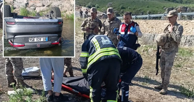 Erzurum da araçla dereye savrulan araçta bir aile hayatını kaybetti Erzurum Haberleri