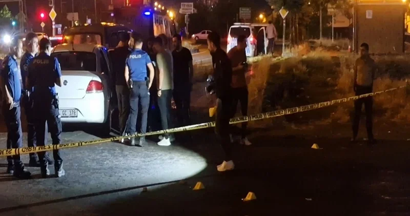 Diyarbakır da 2 grup arasında çıkan kavgada kan aktı
