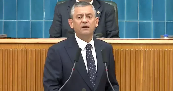 CHP lideri kürsüden meydan okudu! Kayyum iddialarına çok sert yanıt verdi: Atatürk ün partisini ne kayyuma, ne yargı oyunlarıyla kimseye teslim etmeyiz