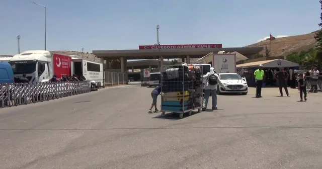 Cilvegözü nde Suriyelilerin Kurban Bayramı yoğunluğu Hatay Haberleri