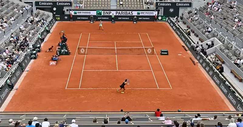 French Open 2025 quarter finals: Sinner, Alcaraz on track to final as Swiatek chases history