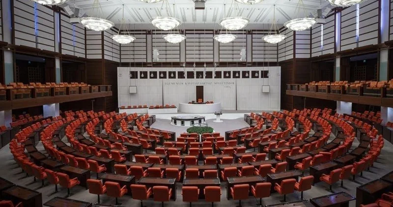28. Yasama Dönemi İkinci Devre Meclis Başkanı kim oldu, kim seçildi, hangi parti kimi aday gösterdi, yeni Meclis Başkanı kim?