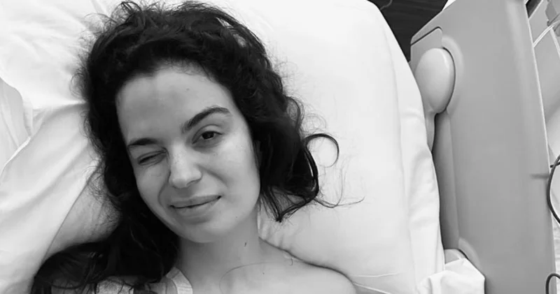 Aslı Bekiroğlu nun ameliyatı, 9 saat sürdü Magazin haberleri