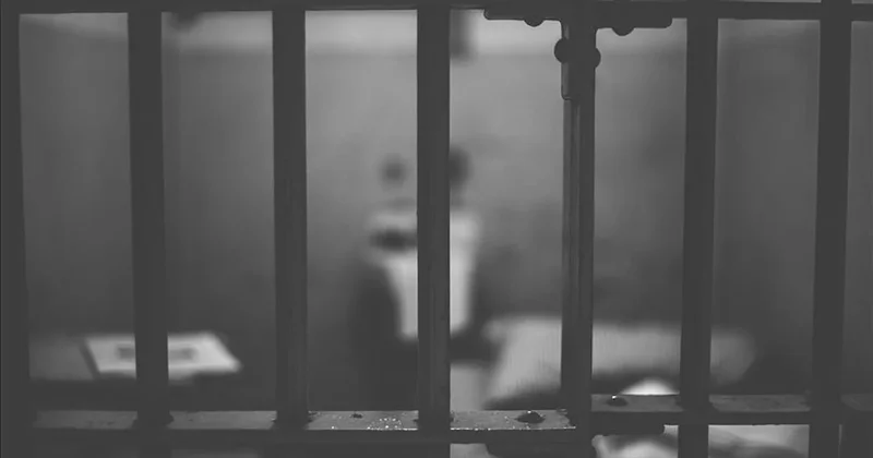 Depremi fırsat bilen 200 den fazla kişi hapisten kaçtı Sözcü Gazetesi