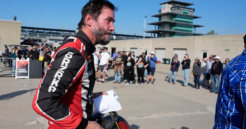 Yarış tutkunu Keanu Reeves ten Formula 1 belgeseli geliyor magazin haberleri