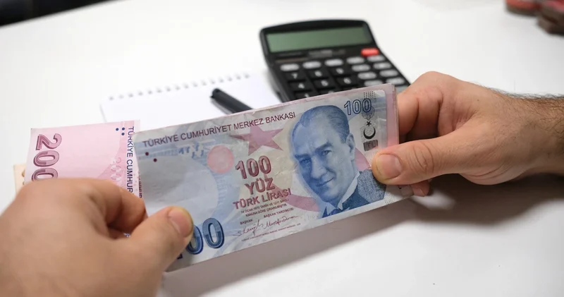 En düşük emekli maaşı ne kadar oldu? SSK, Bağ Kur emeklisi 6 aylık enflasyonla yüzde kaç zam aldı?
