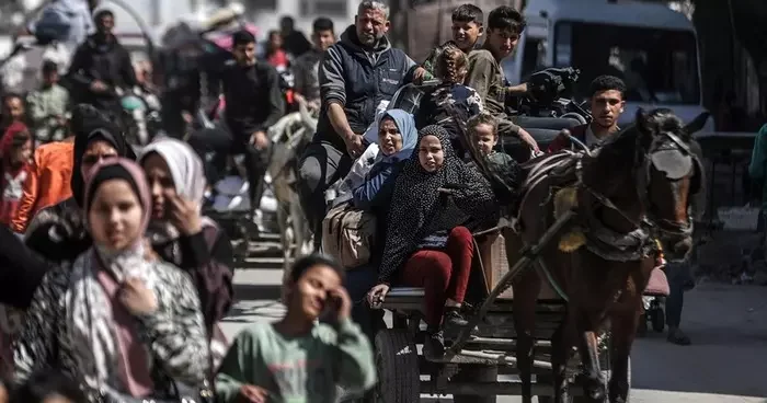 İsrail ordusu, Gazze kenti sakinleri için yeni bir sürgün emri yayınladı