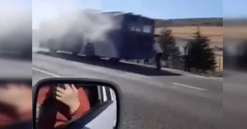 Ankara’da seyir halindeki otobüste yangın çıktı