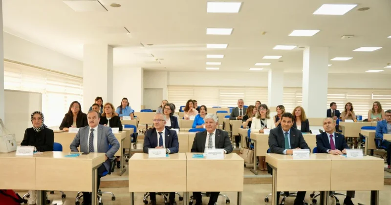 SBÜ de Eğiticilerin Eğitimi Sertifika Programı başladı