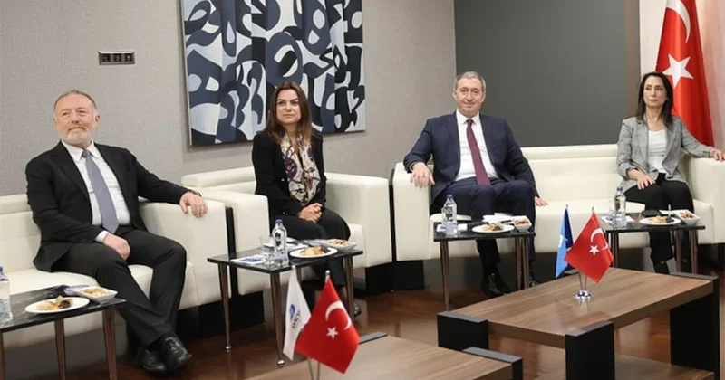 DEM den bu tarihi ana şahit olun daveti Sözcü Gazetesi
