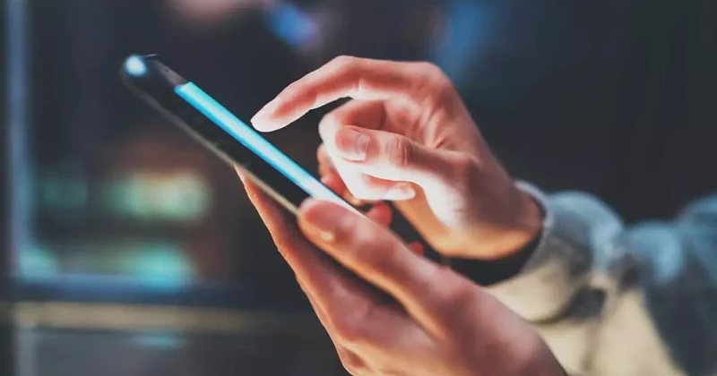 Cep telefonunuzdaki bu özelliği hemen kapatın! Saldırılara maruz kalabilirsiniz