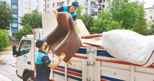 Pendik Belediyesi günde 40 ton atık eşya topluyor Gündem Haberleri