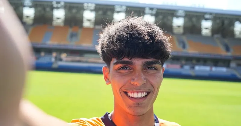 RAMS Başakşehir, 18 yaşındaki futbolcuyu renklerine bağladı