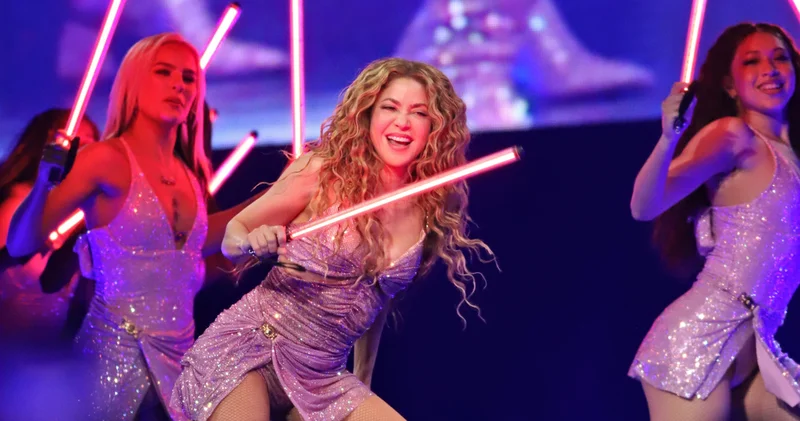 Shakira nın tıbbi kayıtlarını sızdıran kliniğe para cezası magazin haberleri