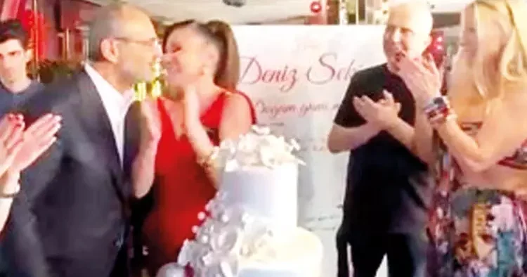 Deniz Seki doğum gününü gizemli sevgilisiyle kutladı
