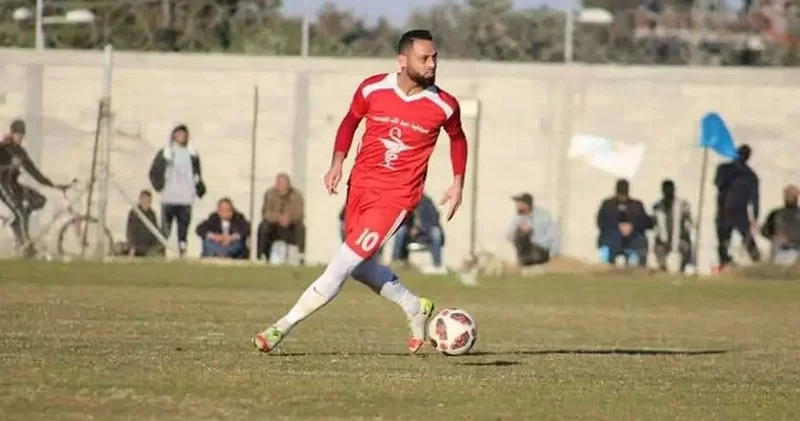 İsrail in Gazze ye saldırısında yaralanan Filistinli mili futbolcu yaşamını yitirdi