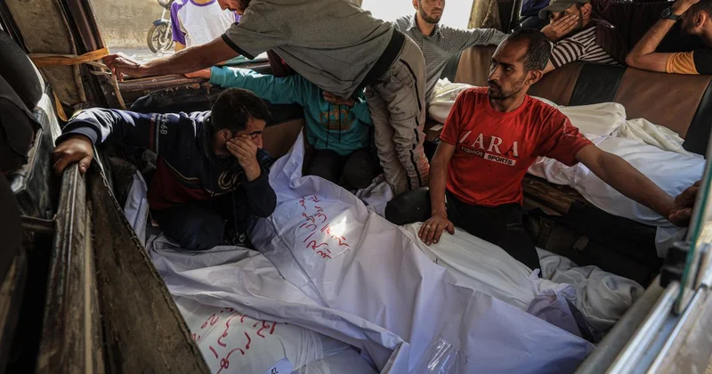 Gazze deki Vakıflar Bakanlığı: Mezarlıklar doldu, cenazeler hastanelerde ve bahçelerde bekliyor