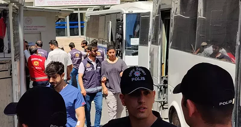 Saraçhane de gözaltına alınan şüphelilerden 15 i tutuklama talebiyle hakimliğe sevk edildi