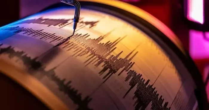 Manisa da peş peşe iki deprem! 10 dakika arayla gerçekleşti