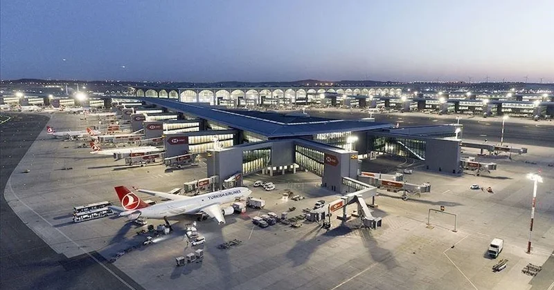 İstanbul ve Antalya havalimanları günlük yolcu ve uçak trafiği rekorlarını kırdı Sözcü Gazetesi