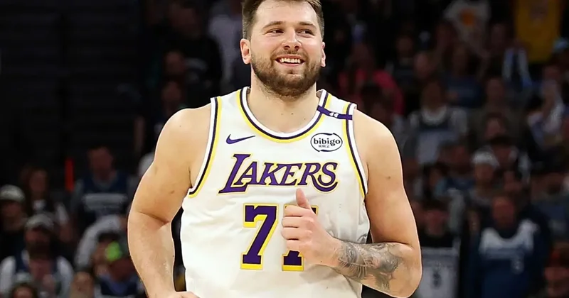 Luka Doncic ten dev imza! 3 yılda 165 milyon dolar kazanacak