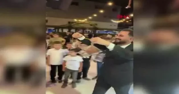 Kahramanmaraş’ta ilginç takı töreni: Altın yerine pirzola