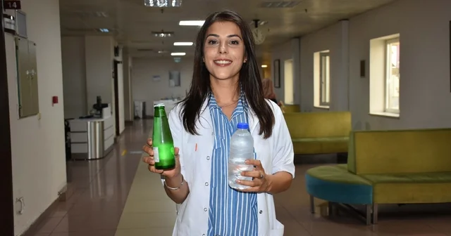 Uzmanından sıcak havalarda kahve, çay ve gazlı içecek tüketmeyin tavsiyesi İzmir Haberleri