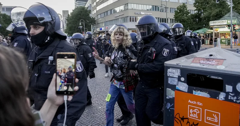 Filistin e destek eylemine sert müdahalede bulundu Sözcü Gazetesi