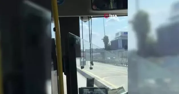 İstanbul da yine metrobüs arızası!