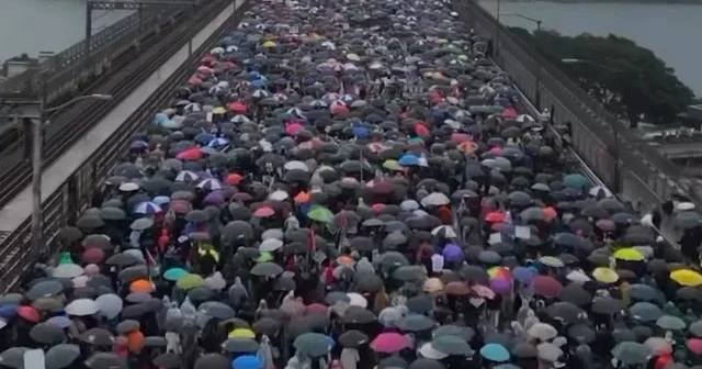 Avustralya da 300 binden fazla insan Gazze için yürüdü VİDEO İZLE