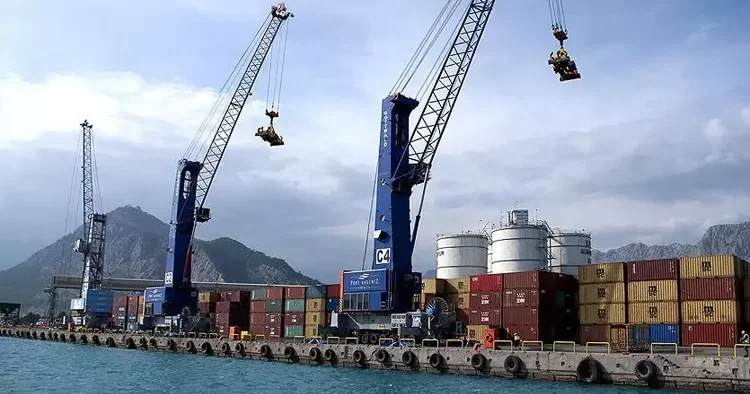 Ege de demir ve su ürünleri ihracatı rekor kırdı