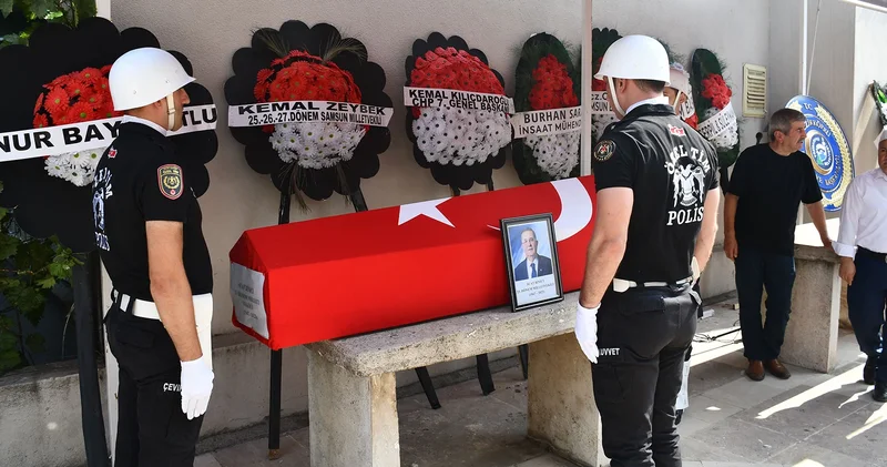 Hayatını kaybeden eski CHP Samsun Milletvekili Suat Binici toprağa verildi
