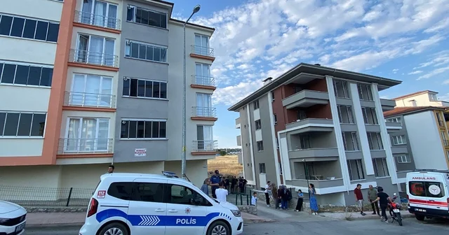 Boşanma aşamasındaki çift, yangın çıkan evde ölü bulundu Karabük Haberleri