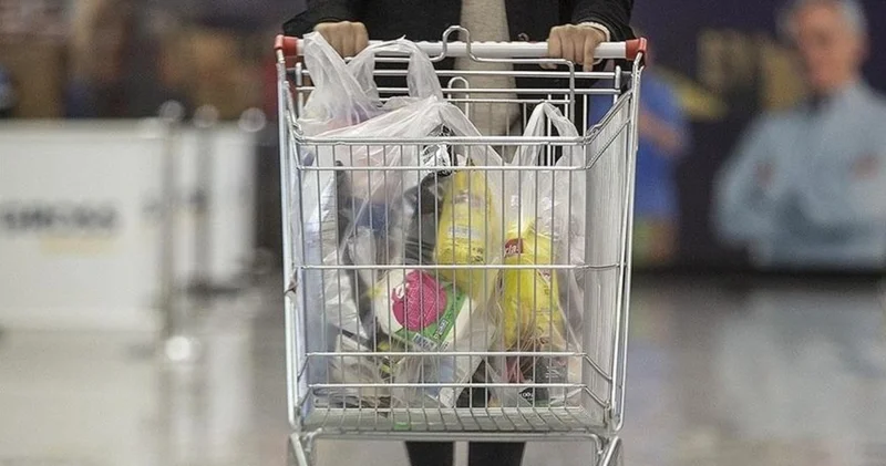 Bez çanta satan marketlere yaptırım