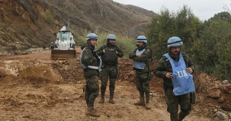İsrail askerleri el bombalarıyla saldırdı: BM personeli ölümden döndü