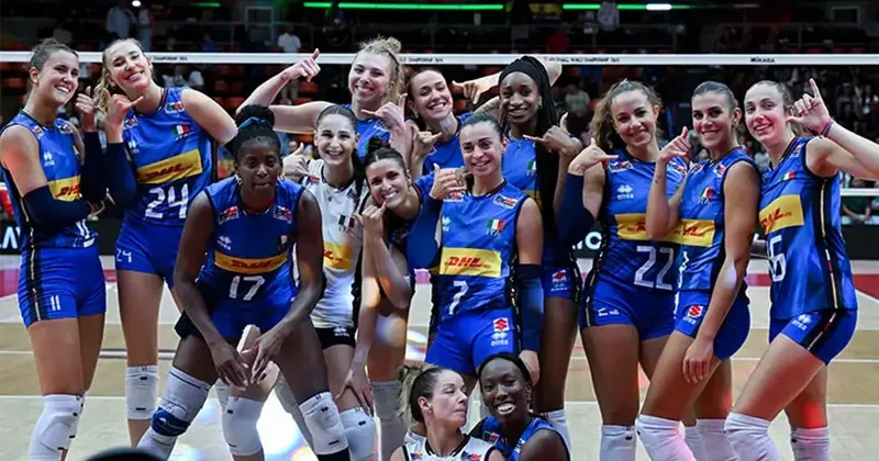 İtalya rahat kazandı! Yarı finale yükseldi Voleybol Haberleri Spor