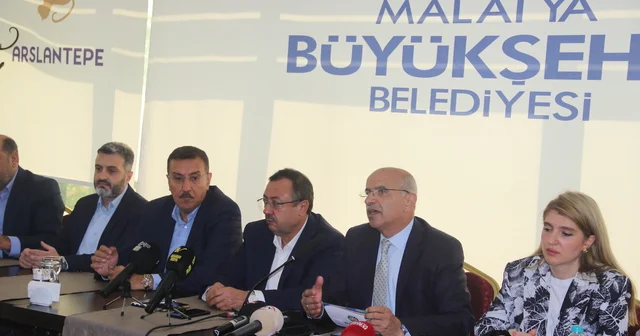Deprem bölgesinde yapımı tamamlanan 300 bininci konutun kurası Malatya da çekilecek Malatya Haberleri