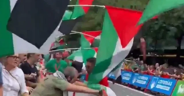 İspanyollar Filistin bayraklarıyla İsrailli takımın katıldığı yarışmayı bastı VİDEO İZLE