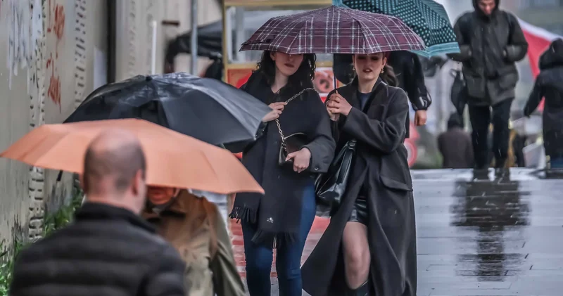 3 Eylül hava durumu: Meteoroloji den 15 il için sağanak uyarısı