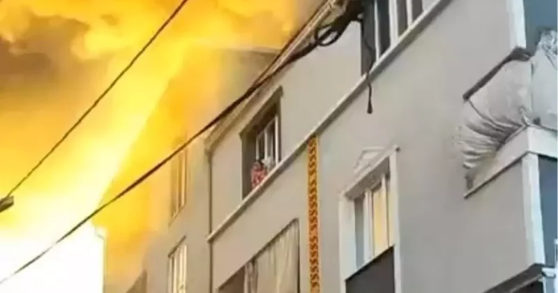 Yangında nefes kesen anlar! Önce torununu attı, ardından kendisi atladı