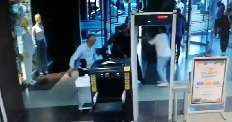 AVM müdürünün bıçaklanarak öldürüldüğü vahşette yeni görüntüler