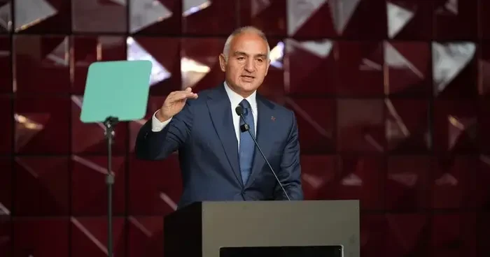 Bakan Ersoy: Türkiye Kültür Yolu Festivali dünyanın en büyüğü oldu