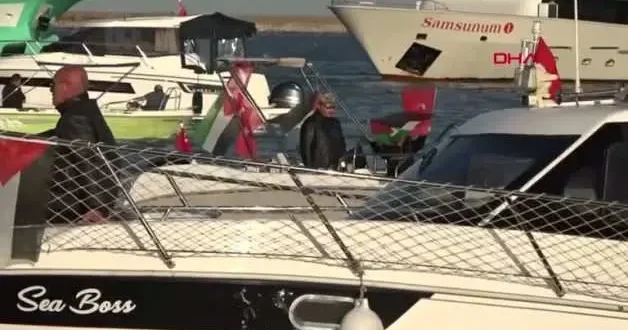 Samsun’da Filistin’e destek için tekneler kortej oluşturdu