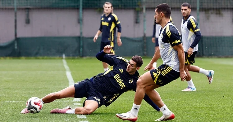 Fenerbahçe, Samsunspor maçının hazırlıklarına başladı