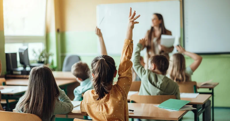 İBB SEN OKU DİYE BAŞVURU EKRANI 2025: Son güne girildi! İBB Sen Oku Diye eğitim desteği başvurusu nasıl yapılır, şartları neler, ne kadar verilecek?