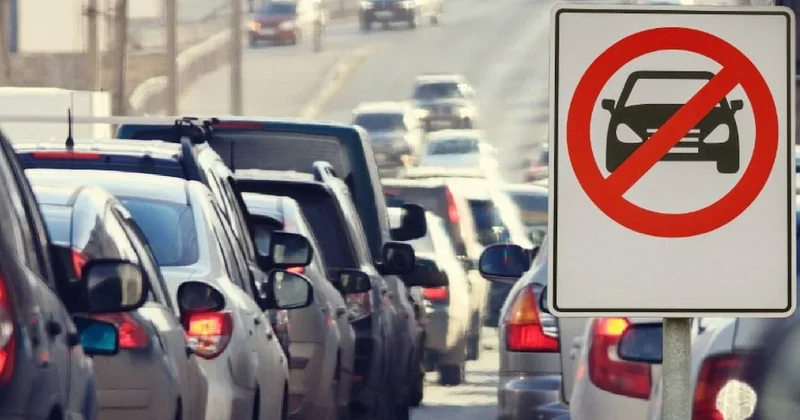 Trafikte bu tabelayı gören araç sahibi hemen uzaklaşsın: 14 bin 700 lira cezası var Sözcü Gazetesi