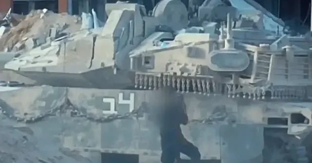 Kassam Tugayları milyon dolarlık Merkava tankını havaya uçurdu VİDEO İZLE