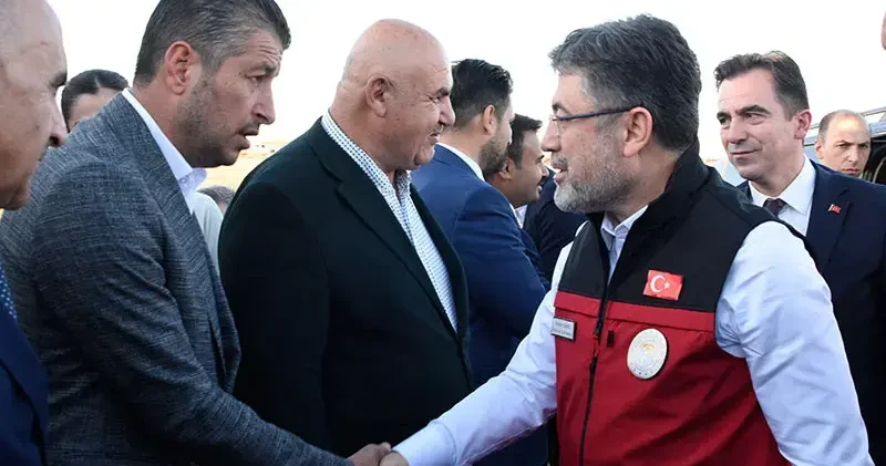 Bakan Yumaklı: Tüketicilerimizin uygun fiyata ürün almasını engelleyecek bütün hareketlere karşı TMO görevini yerine getirecek