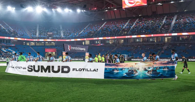 Trabzonsporlu futbolculardan Sumud Filosu na destek